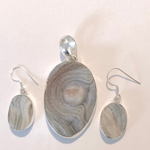 Gray Desert Druzy Pendant and Earrings Set